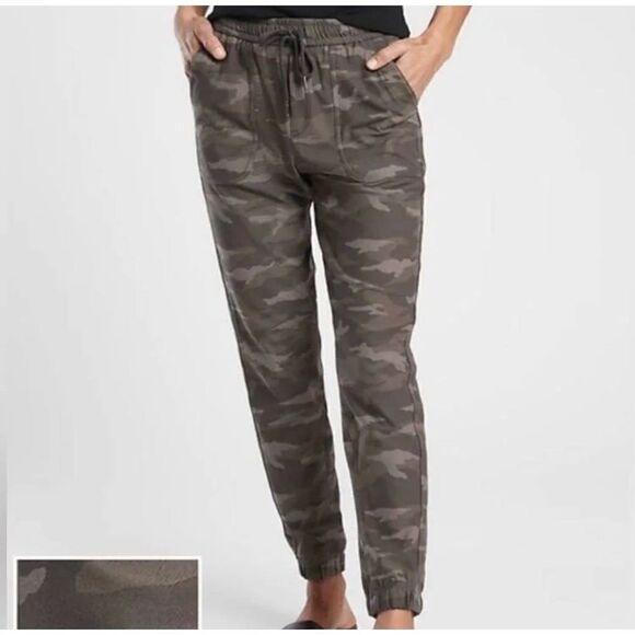Athleta Camo Farallon Jogger Pants Womens Plus Size 22 Green Running Jogging Gym - Picture 1 of 9